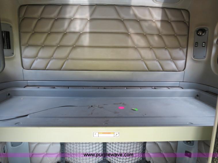 image for item B4913 2007 Freightliner Columbia Heritage Edition semi truck