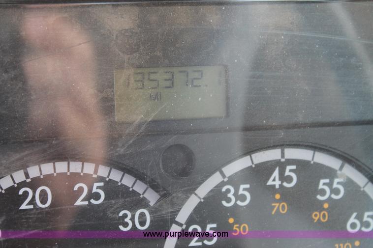 image for item C3880 2008 Freightliner Business Class M2 cab and chassis