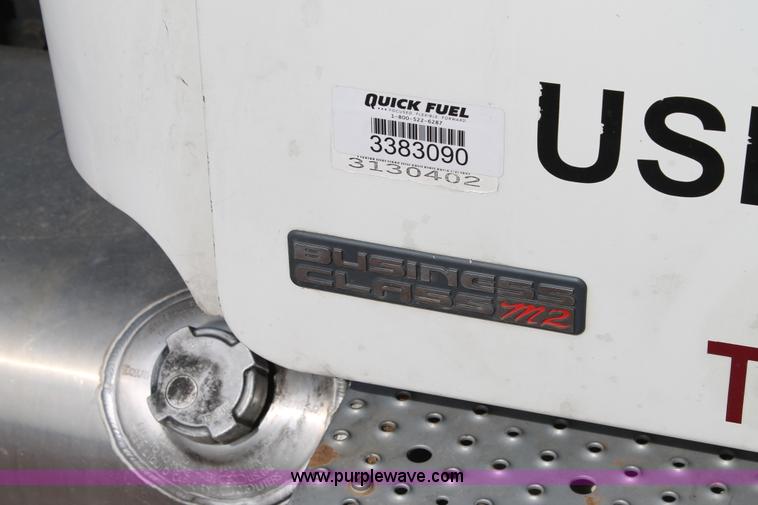 image for item C3880 2008 Freightliner Business Class M2 cab and chassis