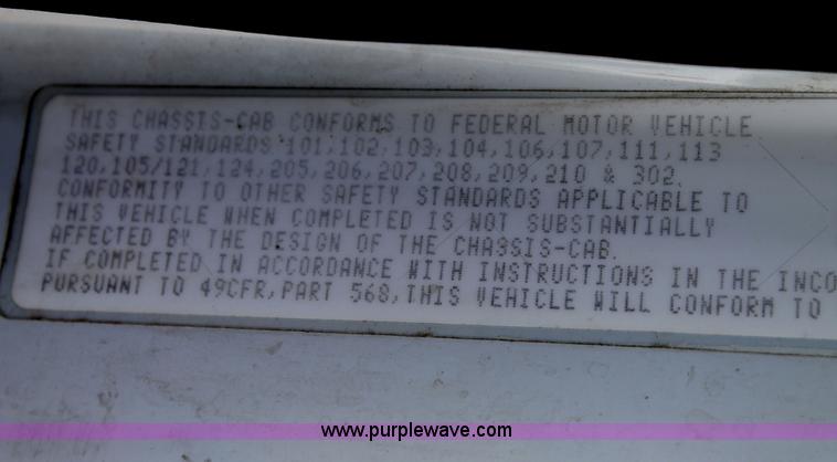 image for item C3880 2008 Freightliner Business Class M2 cab and chassis