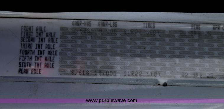 image for item C3880 2008 Freightliner Business Class M2 cab and chassis