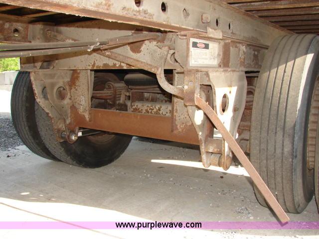 image for item D1005 1989 Fruehauf 48' storage semi trailer