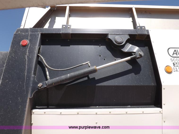 image for item H1896 2008 Aulick belt trailer