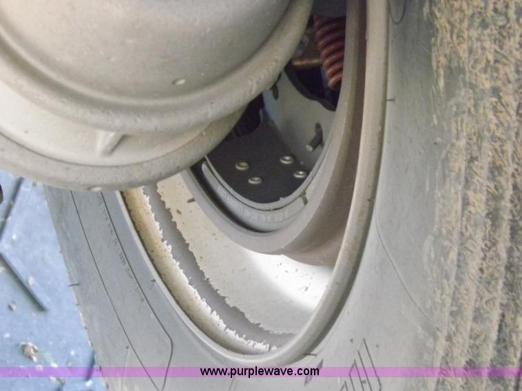 image for item H1896 2008 Aulick belt trailer