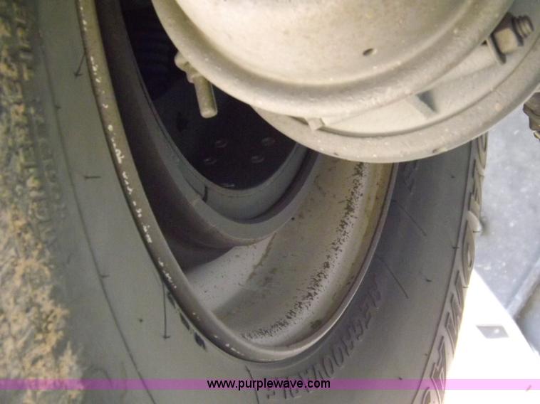 image for item H1896 2008 Aulick belt trailer