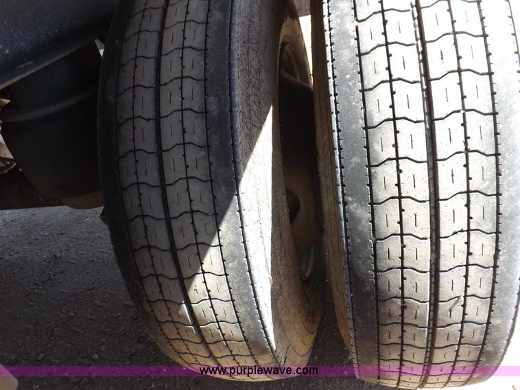 image for item H1896 2008 Aulick belt trailer