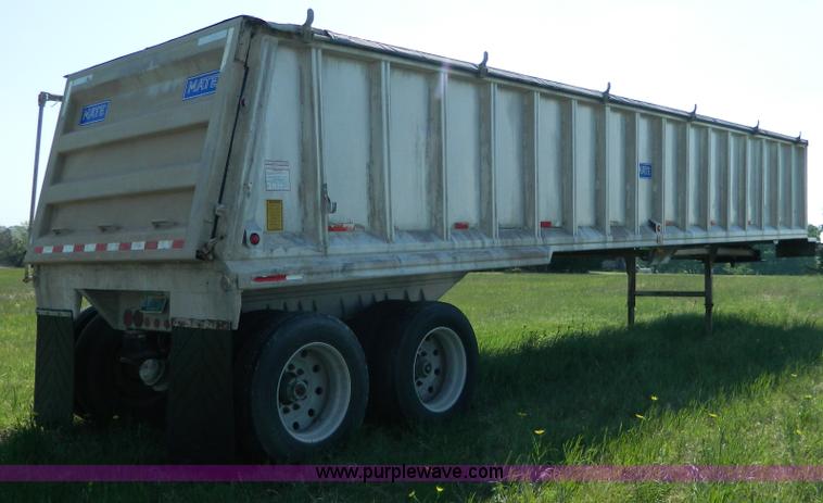 image for item H2470 1996 Mate end dump aluminum trailer
