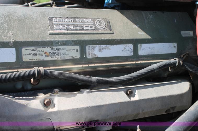 image for item H2992 1992 Freightliner FLD dump truck