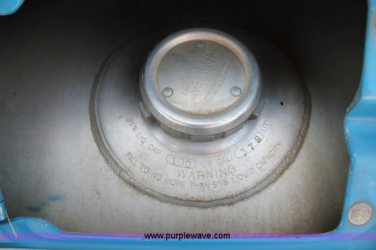 image for item H2992 1992 Freightliner FLD dump truck