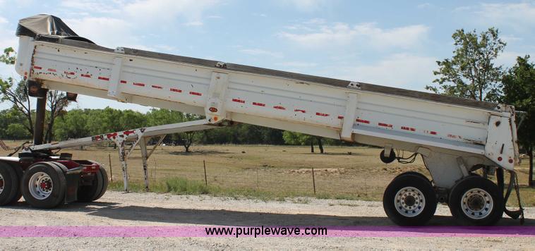 image for item H2994 2000 Clement LW3829 end dump trailer