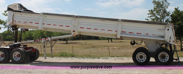 image for item H2994 2000 Clement LW3829 end dump trailer