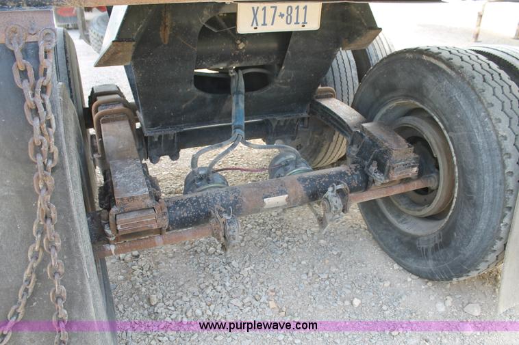 image for item H2996 1995 Lufkin ULDII-38 end dump trailer