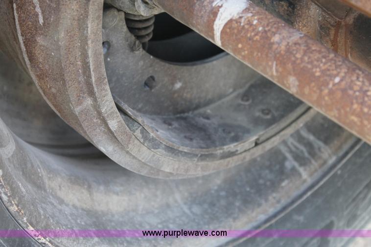 image for item H2996 1995 Lufkin ULDII-38 end dump trailer