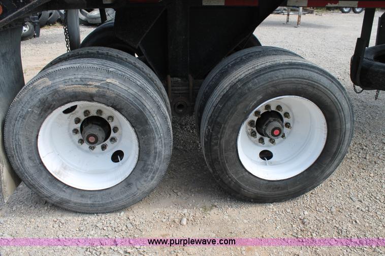 image for item H2996 1995 Lufkin ULDII-38 end dump trailer