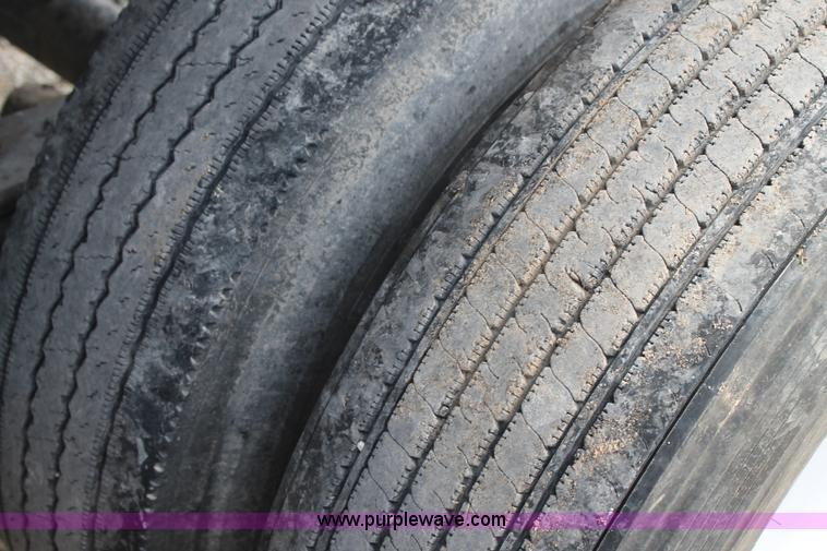 image for item H2996 1995 Lufkin ULDII-38 end dump trailer