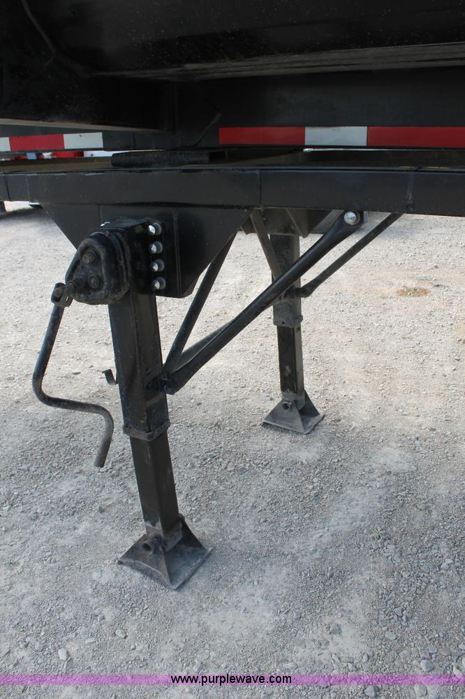 image for item H2996 1995 Lufkin ULDII-38 end dump trailer