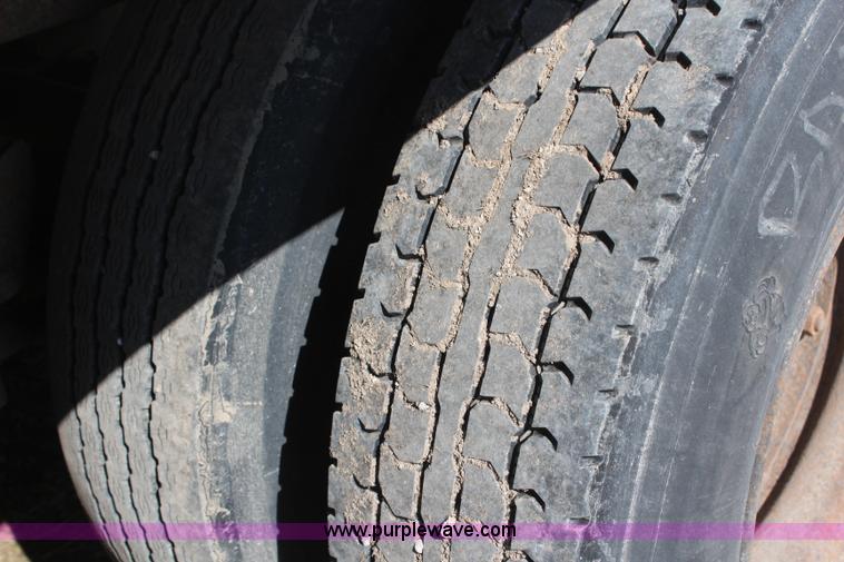 image for item H6029 1989 Stoughton 45' dry van trailer