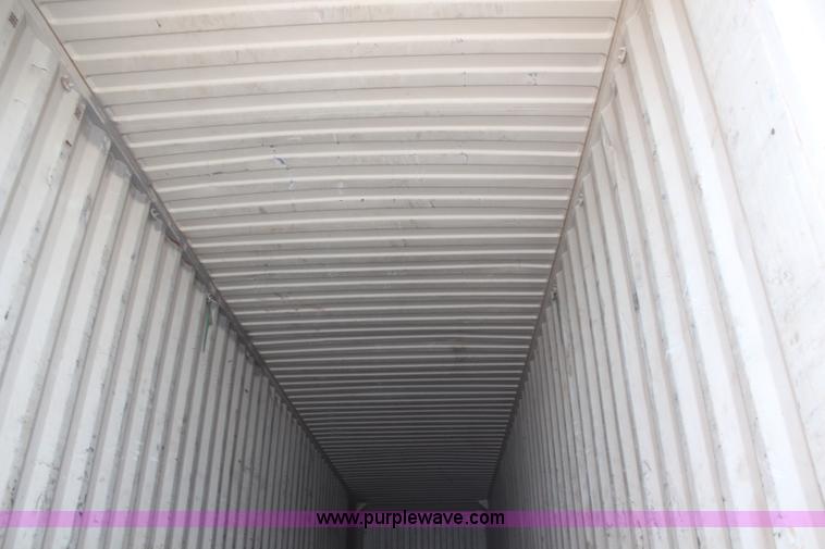 image for item H6050 2001 Stoughton container trailer with container