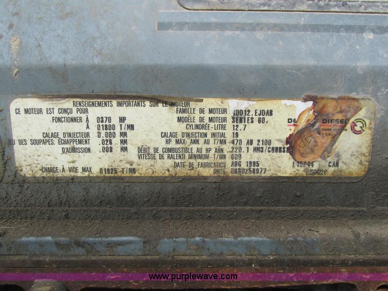 image for item I4176 1996 Freightliner FLD semi truck