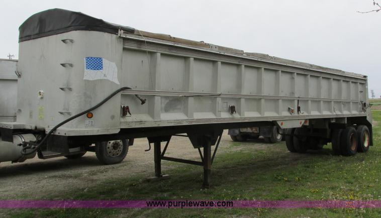image for item I4178 1991 Trailstar aluminum end dump trailer
