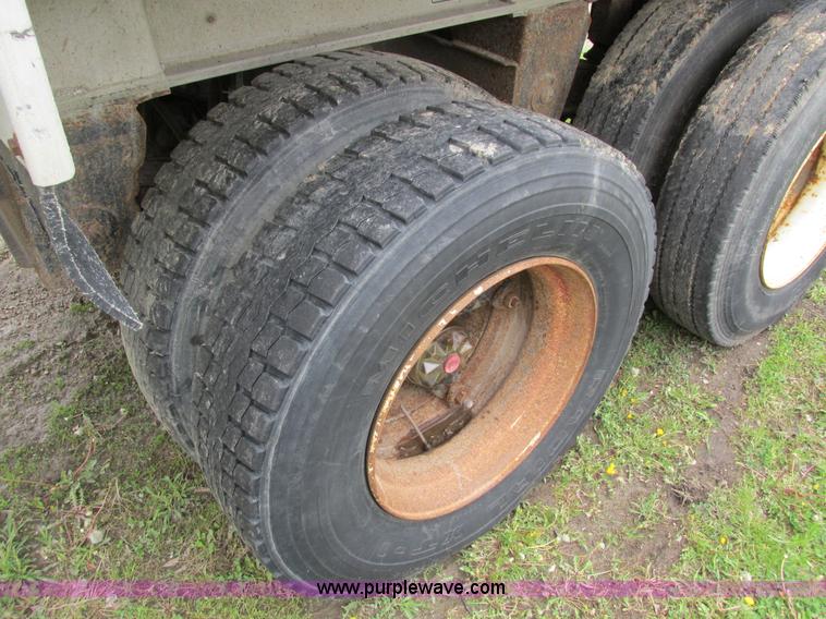 image for item I4178 1991 Trailstar aluminum end dump trailer