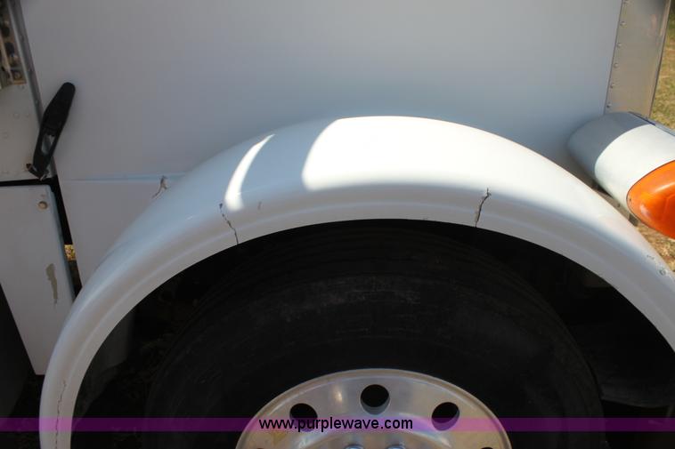 image for item I7428 2002 Peterbilt 378 semi truck