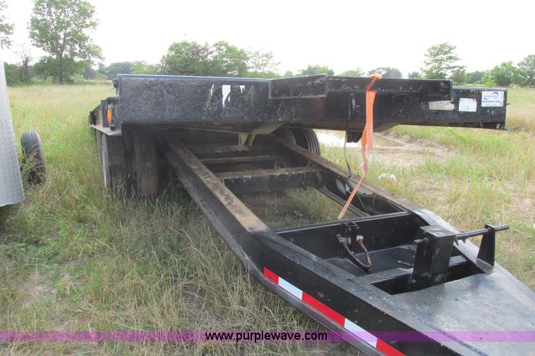 image for item I9636 1997 Trail King TKT32 tilt deck flatbed trailer