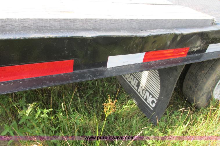 image for item I9636 1997 Trail King TKT32 tilt deck flatbed trailer