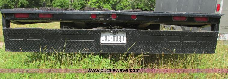 image for item I9636 1997 Trail King TKT32 tilt deck flatbed trailer