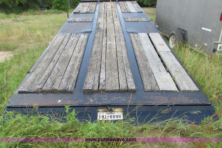 image for item I9636 1997 Trail King TKT32 tilt deck flatbed trailer