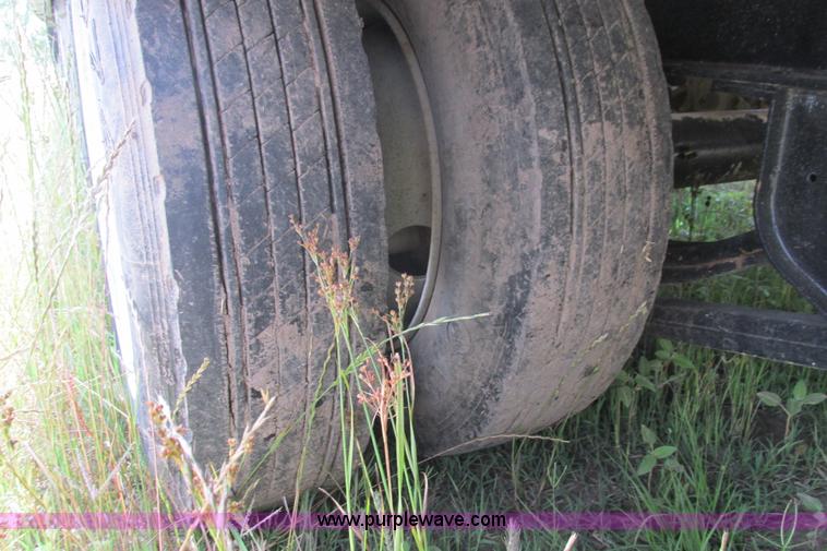 image for item I9636 1997 Trail King TKT32 tilt deck flatbed trailer