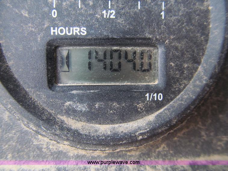 image for item AQ9814 2009 Club Car XRT1550 SE utility vehicle