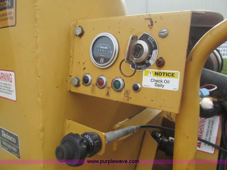 image for item AQ9815 2011 Reinco TM35XKUB straw blower