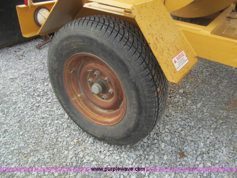 image for item AQ9815 2011 Reinco TM35XKUB straw blower