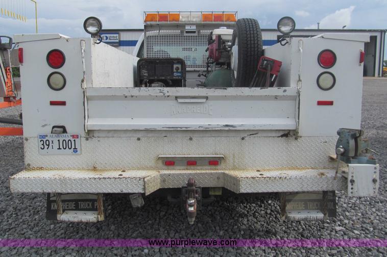 image for item AQ9816 2004 Ford F350 Super Duty XL service truck