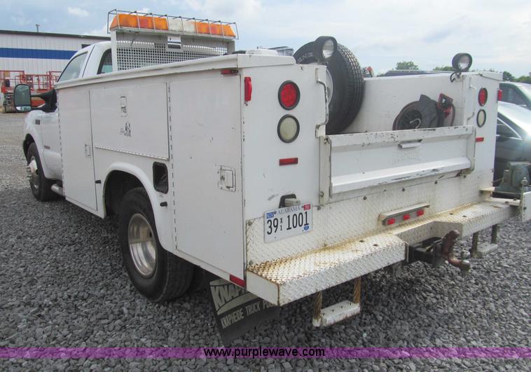 image for item AQ9816 2004 Ford F350 Super Duty XL service truck