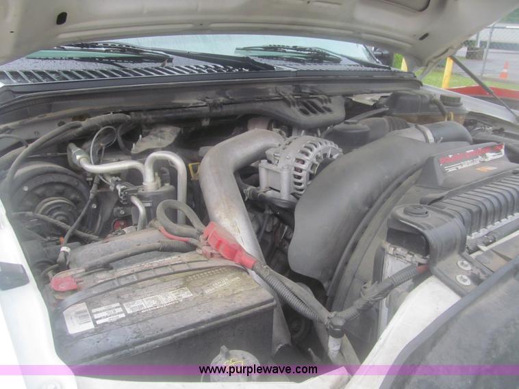 image for item AQ9817 2006 Ford F550 Super Duty XL service truck