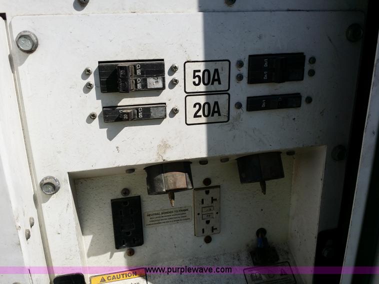 image for item E6002 2006 Magnum Pro MMG55 generator