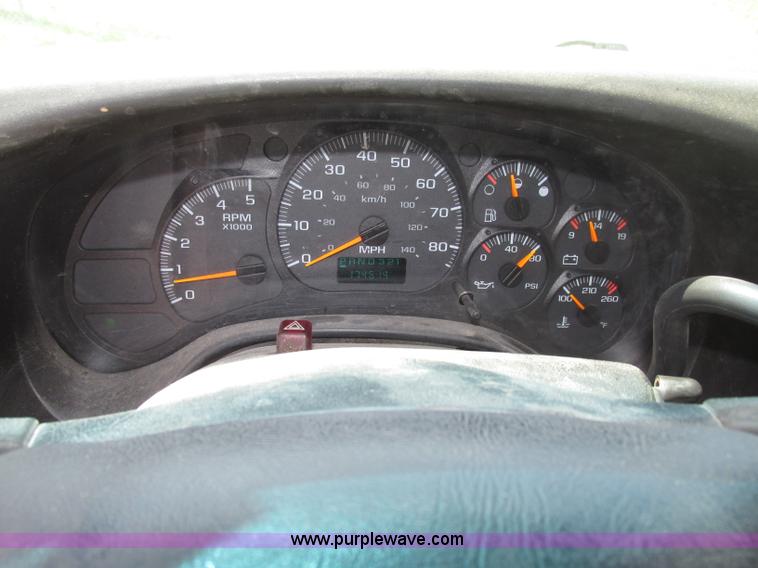 image for item F7403 2006 Chevrolet Kodiak C5500 service truck