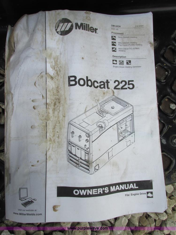 image for item F7403 2006 Chevrolet Kodiak C5500 service truck