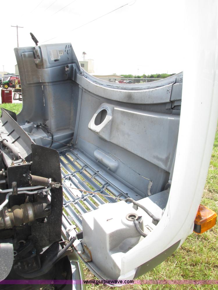 image for item F7403 2006 Chevrolet Kodiak C5500 service truck