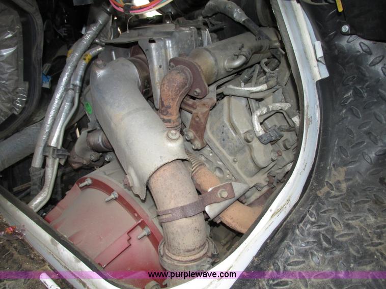 image for item F7403 2006 Chevrolet Kodiak C5500 service truck