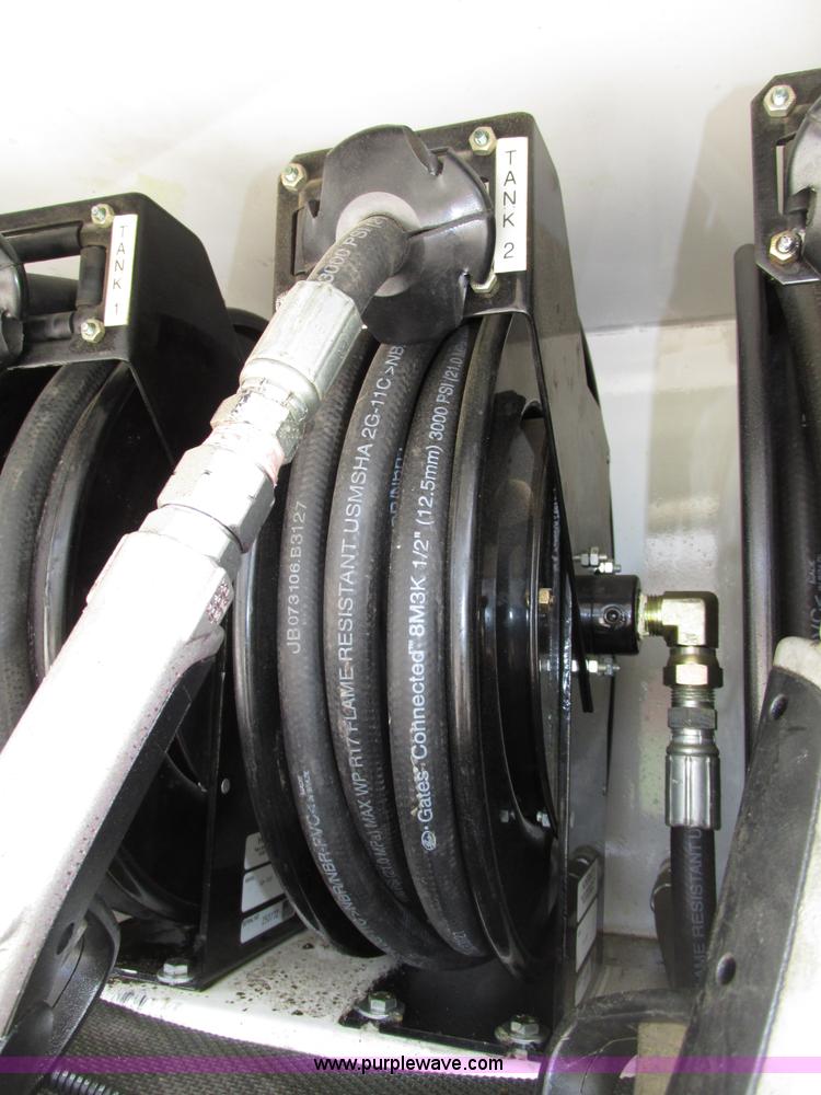 image for item F7403 2006 Chevrolet Kodiak C5500 service truck