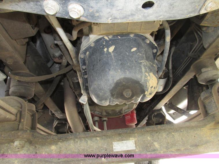 image for item F7403 2006 Chevrolet Kodiak C5500 service truck