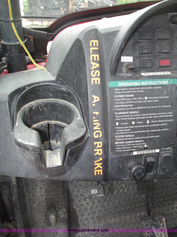 image for item F7404 2008 Club Car XRT 1550G utility vehicle