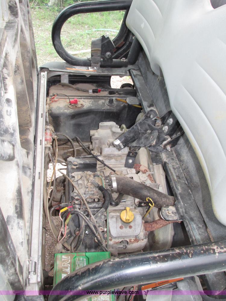 image for item F7404 2008 Club Car XRT 1550G utility vehicle