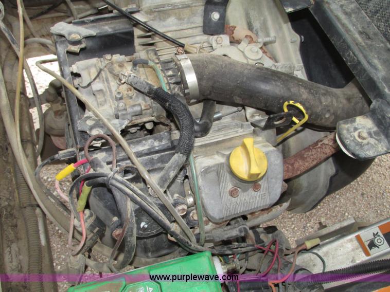 image for item F7404 2008 Club Car XRT 1550G utility vehicle