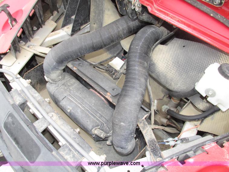 image for item F7404 2008 Club Car XRT 1550G utility vehicle