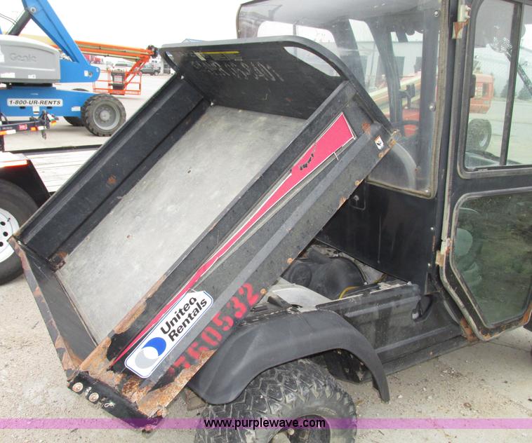 image for item F7404 2008 Club Car XRT 1550G utility vehicle