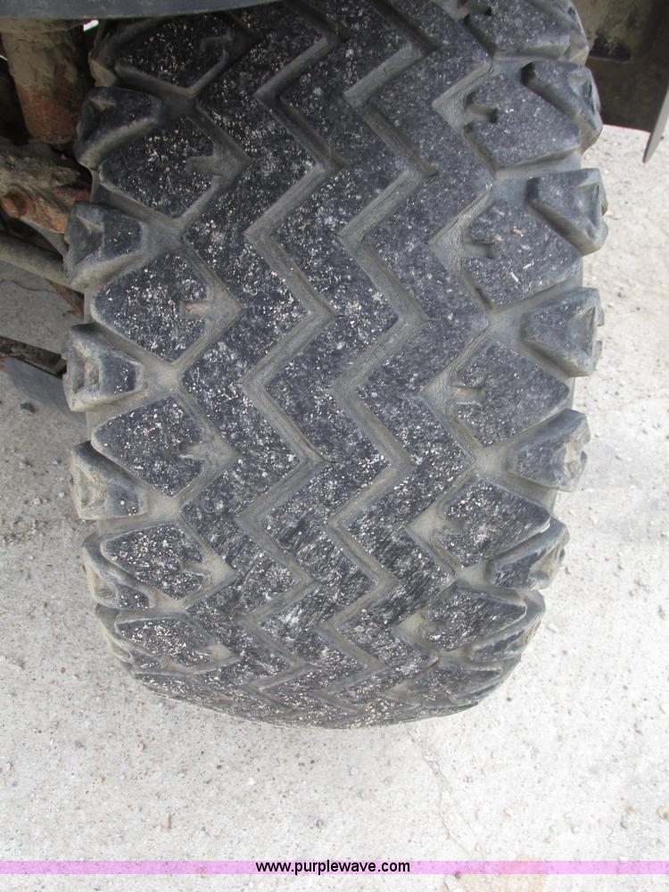 image for item F7404 2008 Club Car XRT 1550G utility vehicle